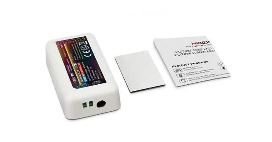 LED RGBW vezérlő 4 zónás a CL90041 távirányítóhoz (CL90044) Ingyenes szállítás