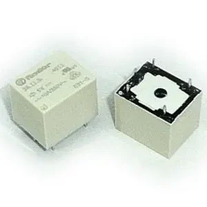 Biztonságos fizetés Relé 1x250V 10A/15A 12VDC, 36.11.9.012.4011